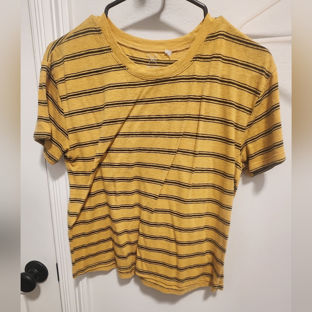 Cute basic tee
